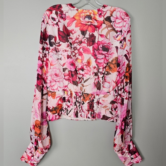 NWOT Express Pink Floral V-Neck Long Sleeve Faux Wrap Pleated Waist Top, XS - Picture 8 of 11